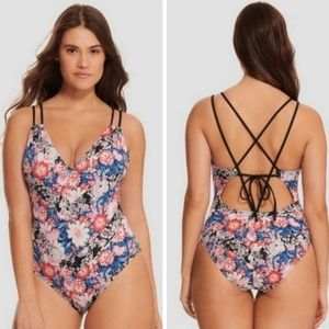 NWOT Beach Betty One Piece Swimsuit